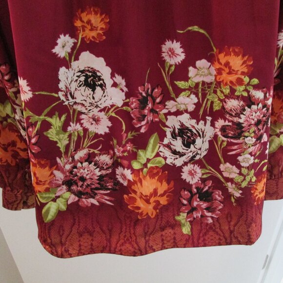 JM Collection Women's Printed Satin Split Neck Blouse XXL NWOT - Picture 6 of 8